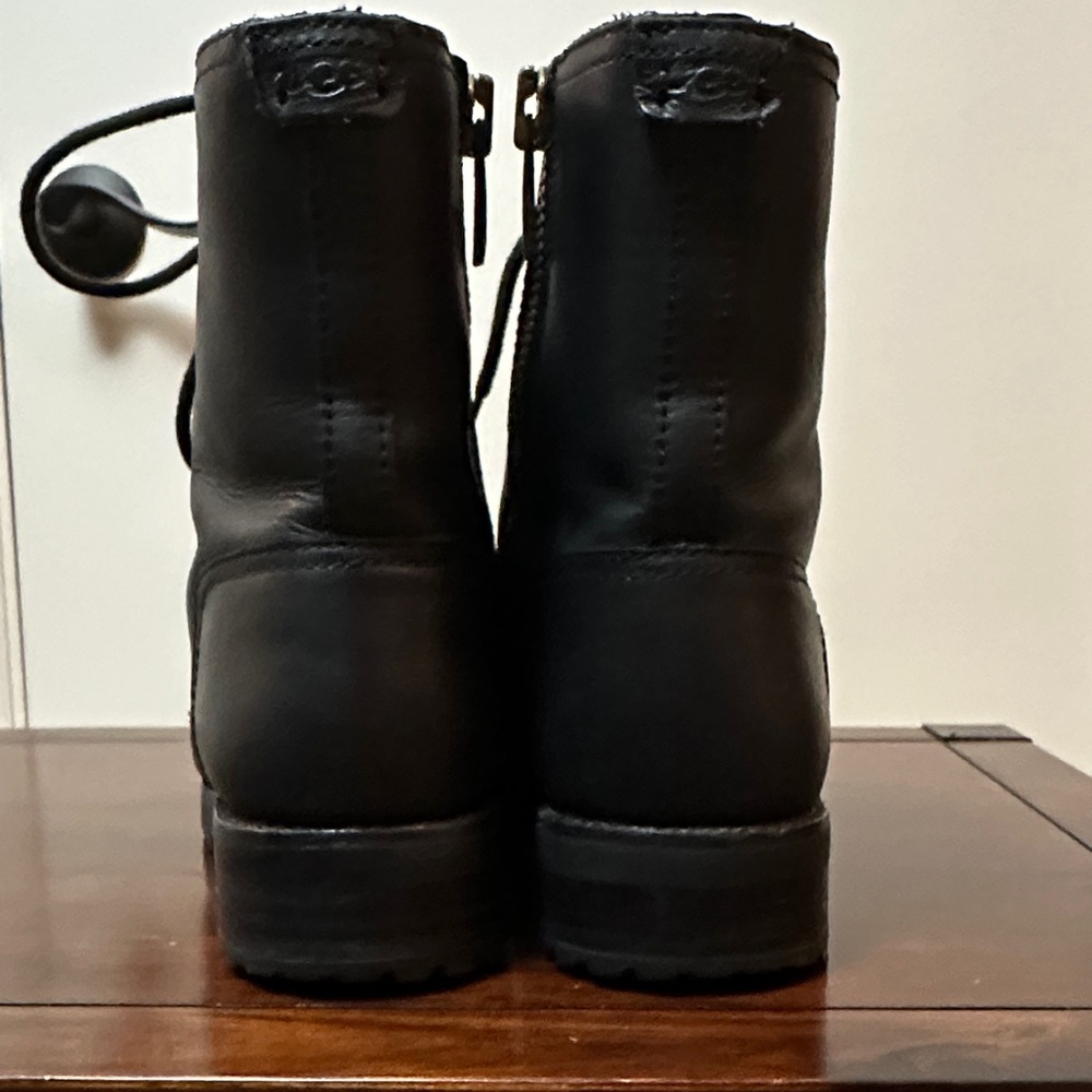 UGG Women's Black Lace-Up Ankle Boots - Picture 3 of 10
